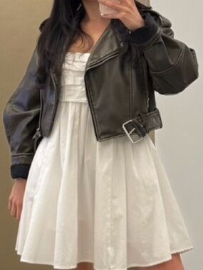 Abercrombie & Fitch White Smocked babydoll dress